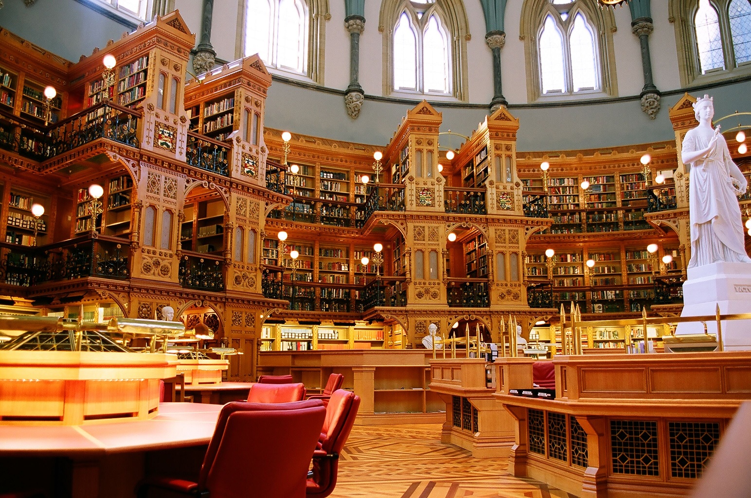 Library of Parliament Ottawa Canada 03.jpg